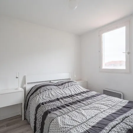 Apartament T2 A - Proche Plage, Wifi, Parking - Fr-1-319-421